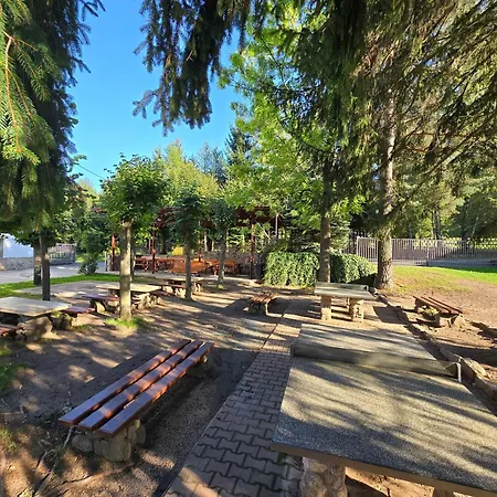 منتجع Osrodek Wczasowy Zielona *